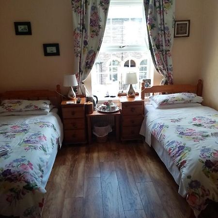 אברגאבני The Guest House מראה חיצוני תמונה