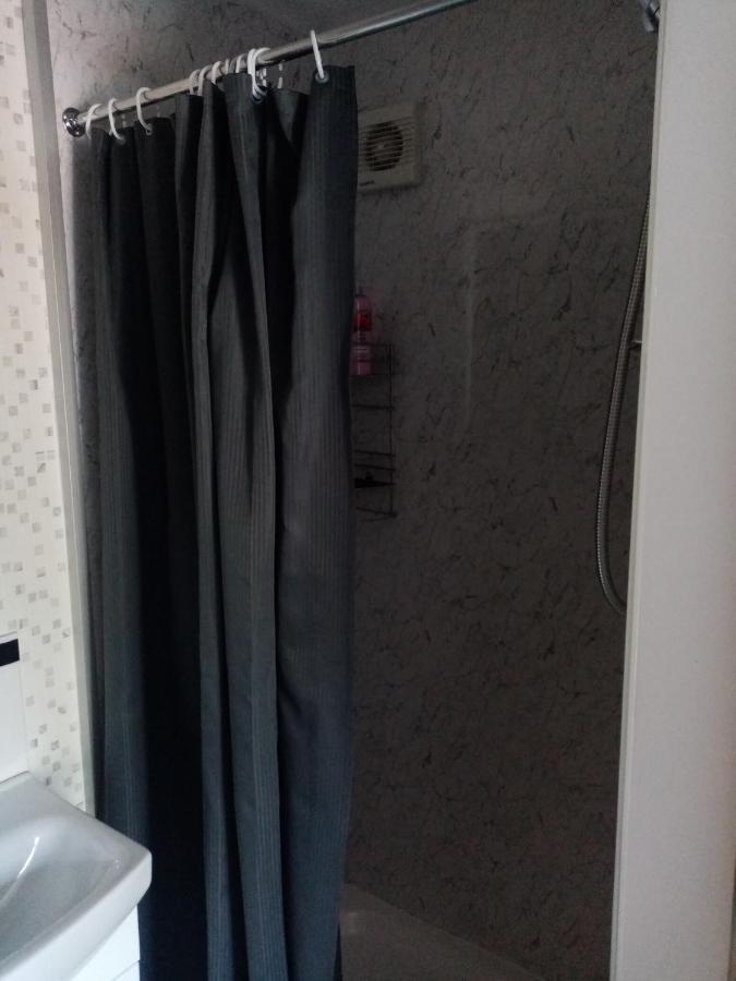 אברגאבני The Guest House מראה חיצוני תמונה